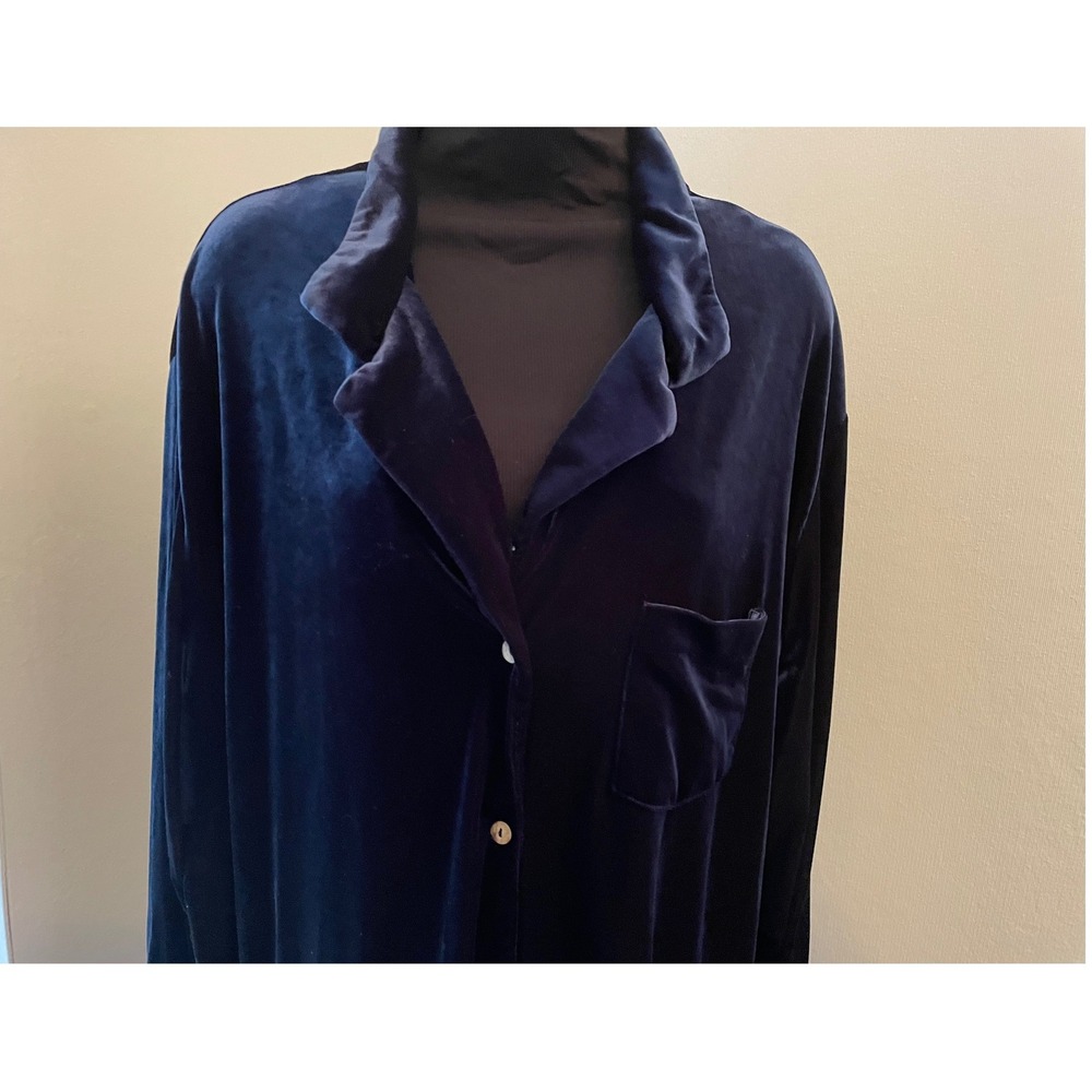 Vintage‎ R K originals woman Velvet faux Button Shirt  Navy Blue Long Sleeve 30W